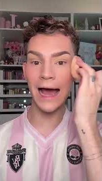 World’s Most Blurring Powder?! 😱 Instant Smooth Skin Test!