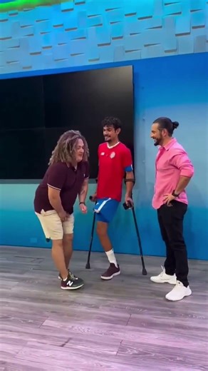 you laugh, you lose #shorts #funnyvideo #fail