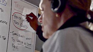 Watch Hostage 911 Season 1 Episode 4 - The Hostage Fights Back