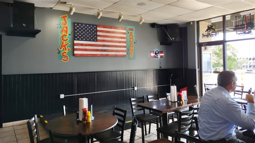 'See you soon': Why this Downtown Peoria restaurant is 'taking a short pause'