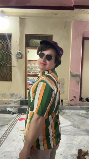 Discover the Life of a Model: Nasir Khanjan