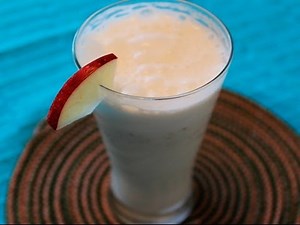 Apple Banana Milkshake