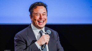 Elon Musk hosted meetings about colonising Mars at SpaceX, imagined how a colony there should be governed