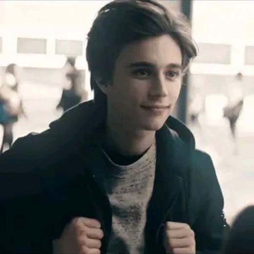 Skam France Season 3 Edit featuring Lucas and Elliot