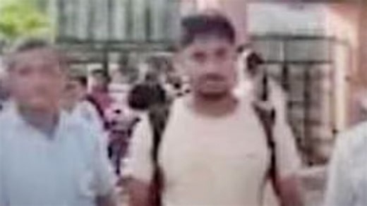 अलवर के कॉलेज में अजगर मिलने से हड़ंकप