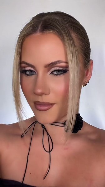 The Best Makeup Transformation You’ll Ever See—Watch the Magic!