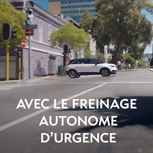 51K views · 138 reactions | Avec son freinage d’urgence intelligent, votre #Crossland X voit tout pour vous et vous avertit du danger, avant même que vous ne le remarquiez. | Opel | Facebook