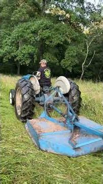 Woods M5 Dixie Cutter Brush Hog with Ford Workmaster 641 tractor #brushhog #woodsm5 #fordtractor