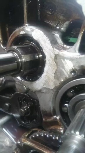 Exploring Mechanical Components: Gears and Bolts Action | TikTok