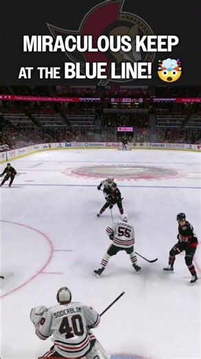 HOW did he keep this play alive!? 😱