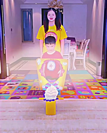 Foam Face Slapping Machine Challenge: Family Fun Games