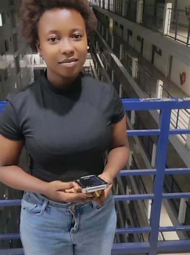 Dapping up the 10s in UPSA. Just catching vibes and shaking stress away. 🔥 😍🤝 #university #fypシ゚viral #level100 #upsa #fyp