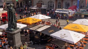 How to find the Guitar Cat and beat Level 23 in I'm not a Robot