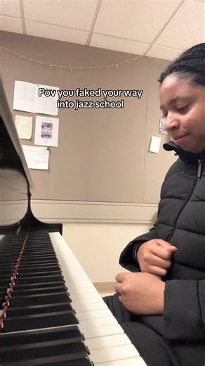 Yo i crack myself up, i really just be pressing random keys😂 #jazz #musicmajor #uni #fyp #composer