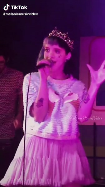 Exploring Melanie Martinez's Cake Artistry