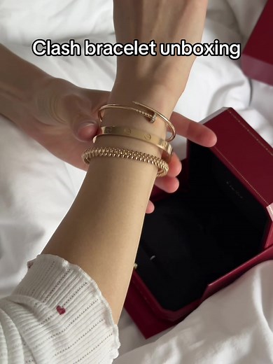 Unboxing the Cartier Clash Bracelet: A Review