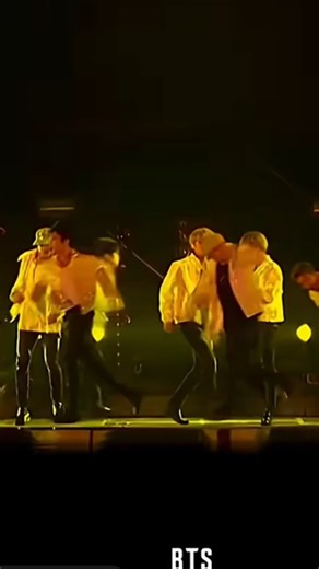 🥵‼️Armies don't miss WILD BTS RUN UP DANCE💜💜💜 #kpopedit #btsviral#btsarmy#blinkblackpink#arminks