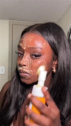 6.5K views · 400 reactions | This best-selling face wash is selling out fast! ✨ Brighten your skin & fade dark spots with Buy 1, Get 1 FREE! | SugarBaby | Facebook