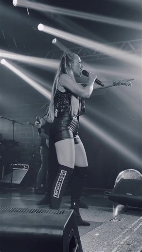 Sextou, bora curtir Indústria Musical? 🎉🎥🎧🎤