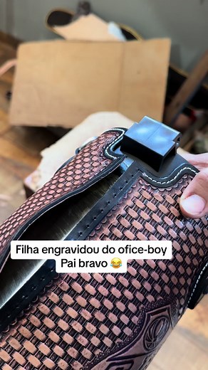 Leather Crafting: Sewing Techniques for Beginners