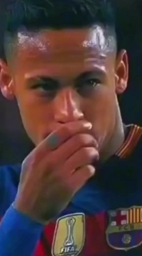 Neymar's Exciting Play Highlights in Professional Soccer