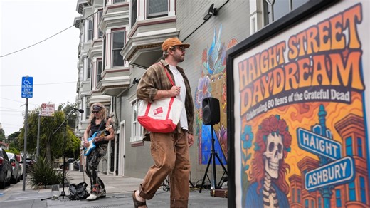 Fans toast Grateful Dead's 60th with concerts at San Francisco's Golden Gate Park