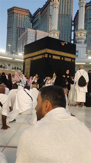 اللّٰہ پاک کے گھر کی زیارت | درود شریف اور دعاؤں کی قبولیت 🤲✨ #MakkahMadinaVibes