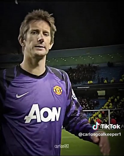 Edwin van der Sar's Best Saves for Manchester United