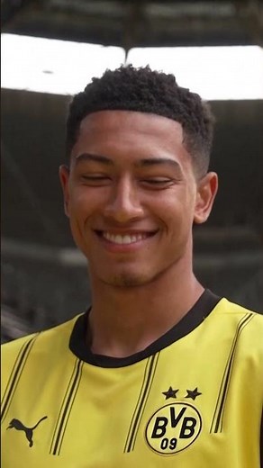 First footage of Jobe Bellingham in a Dortmund shirt!