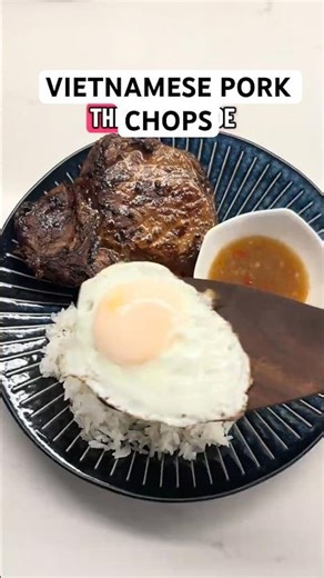 No grill. No problem. Vietnamese pork chops on a pan #easyrecipe #vietnamesefood #dinner #recipe