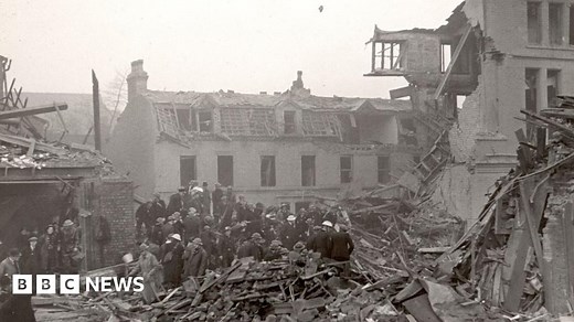 Liverpool marks World War Two's 'worst civilian' bombing