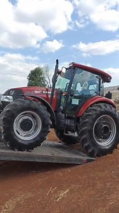 #tractor #case jx110 con #cabina equipado con #compresor de aire de fabrica ideal para una mayor #comodidad al momento de hacer tus #labores de trabajo en el #campo | Isr Velasco