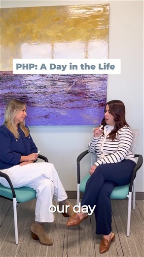 What does a day in PHP actually look like? At Rogers Behavioral Health, the day is structured and intentional. In the Partial Hospitalization Program (PHP), patients attend 6 hours a day — and it starts with a check-in. Each morning begins with a small group led by their designated therapist (usually 6–8 patients per therapist). They talk about: • How the night went • Homework they practiced • Challenges that came up • Goals for the day It’s like a morning huddle — preparing emotionally and ment