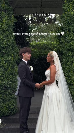 Creating a Magical Ceremony at Ravensthorpe Estate