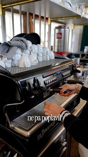 Kako biti natakar, tutorial part 1. 🤪☕️ #Norma23 #brunch #coffee #Ljubljana | Norma 23