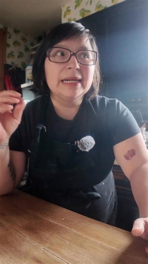 Help! Bacon grease in the fridge or on the stove? Do we filter? #bacon #tallow #bacongrease #pleasehelp #kitchencrew | Honest and Unbiased