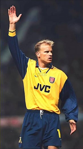 DENNIS BERGKAMP 🇳🇱 – GOAL VS SUNDERLAND (1997)