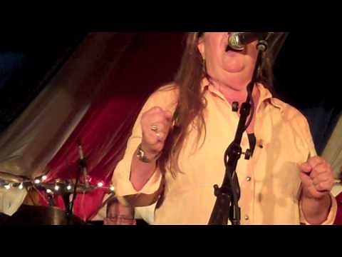 Tracy Nelson 'Living the Blues' and 'Walk Away'