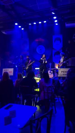 Live and let die ao vivo no @cafepiupiu | Zoombeatles