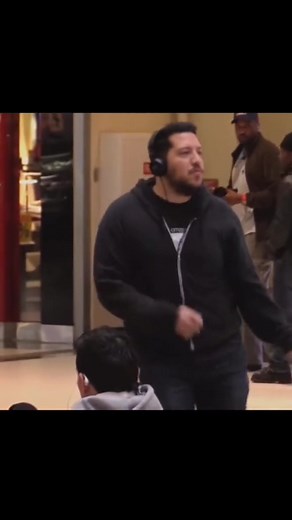 Sal Vulcano's Double Dutch Challenge with Aerosmith Twist