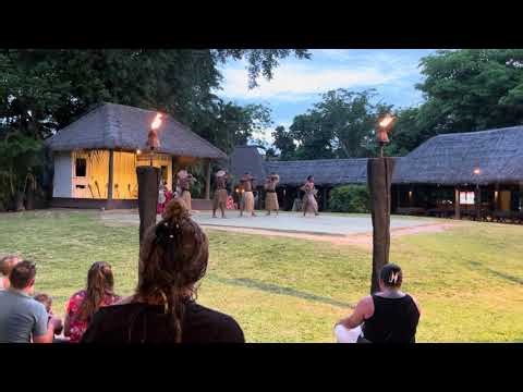The Fijian Shangri-La Fire Dancing Show 20￼25
