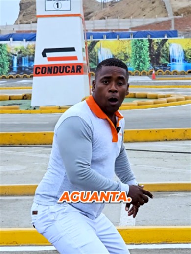 🚗✅ ¡Jorgito por fin aprobó su examen de manejo! ¿Y tú qué esperas? En Conducar practicas en el mismo circuito del examen y llegas preparado para aprobar a la primera. 💪🪪 📲 Inscríbete hoy. #Conducar #ExamenDeManejo #LicenciaDeConducir #EscuelaDeManejo #LicenciaA1