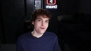 "I can hardly move my wrist": Dream discloses he got injured while sparring with Sapnap, fans react