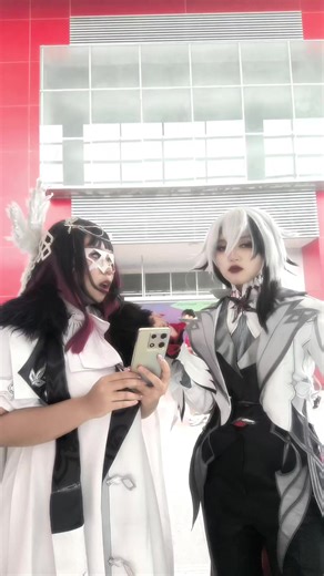 Cosplay Inosuke: Captivating Genshin Impact Transformations