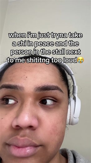 Finding Humor in Awkward Bathroom Moments