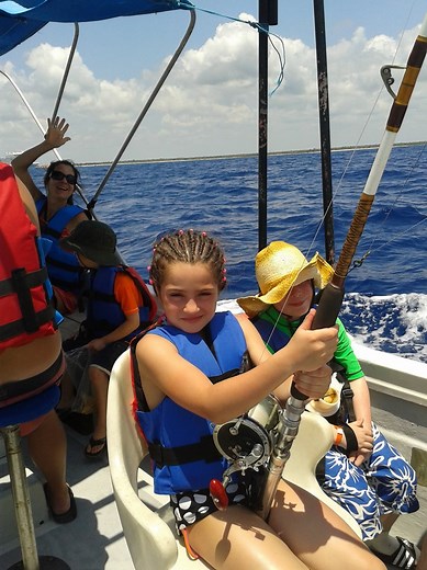 Costa Maya Fishing - Your next BIG CATCH awaits! US$199