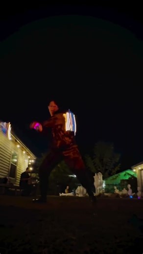 Fire Poi Flow with LED UltraKnob Pros by @tessedelic🐦‍🔥🖤✨