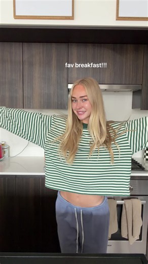 proof I’ll get out of bed early if there’s a @Thomas’ Breakfast English Muffin involved 🤝☀️ take on your own Morning People Challenge and find a Thomas’ breakfast worth waking up for #ThomasPartner