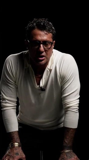 Chat shock: 18 anni e messaggi imbarazzanti! #shorts