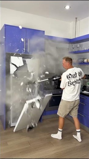 WHEN A VACUUM CLEANER IS STRONGER THAN A REFRIGERATOR